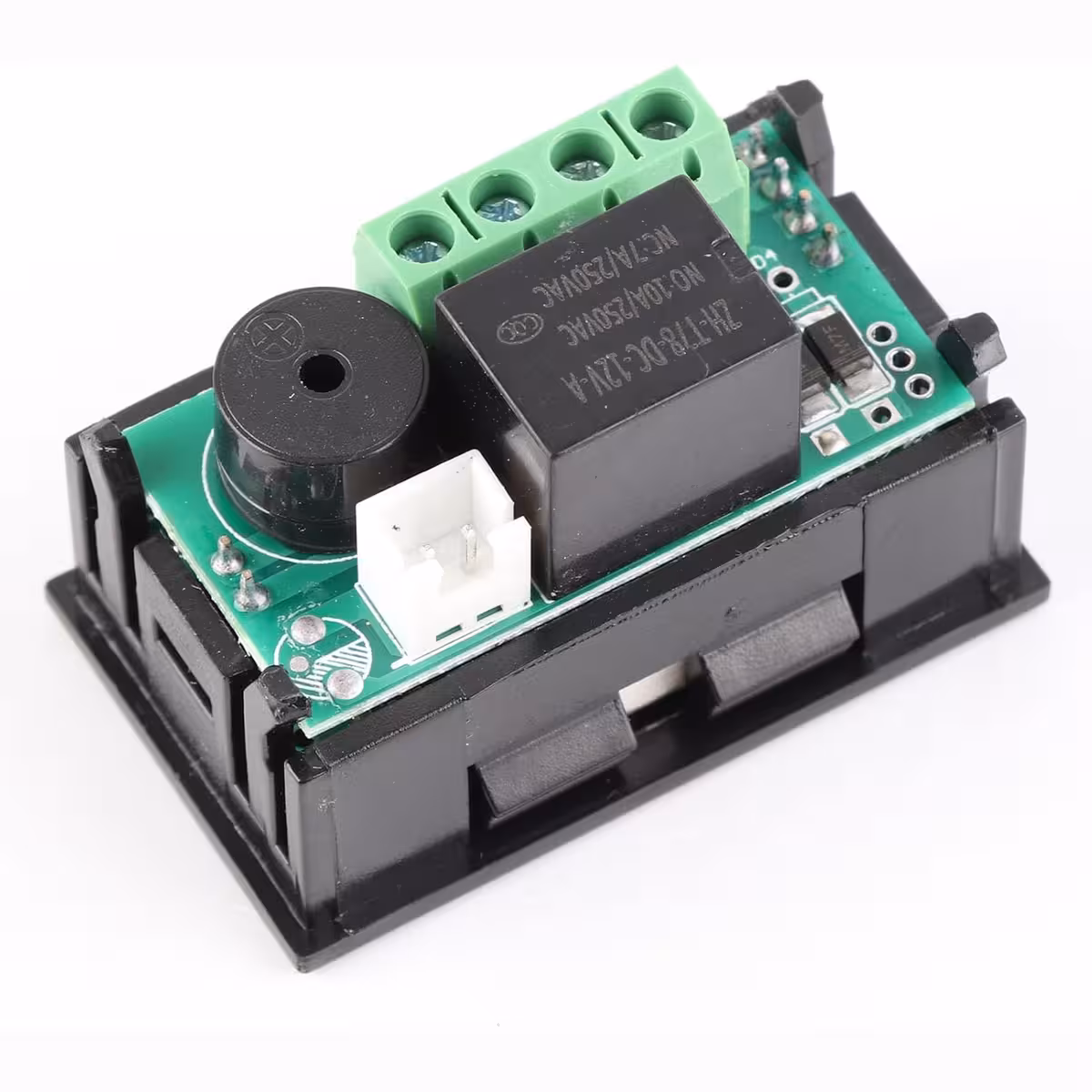 Relé com saída para comando de aquecedor ou ventilador