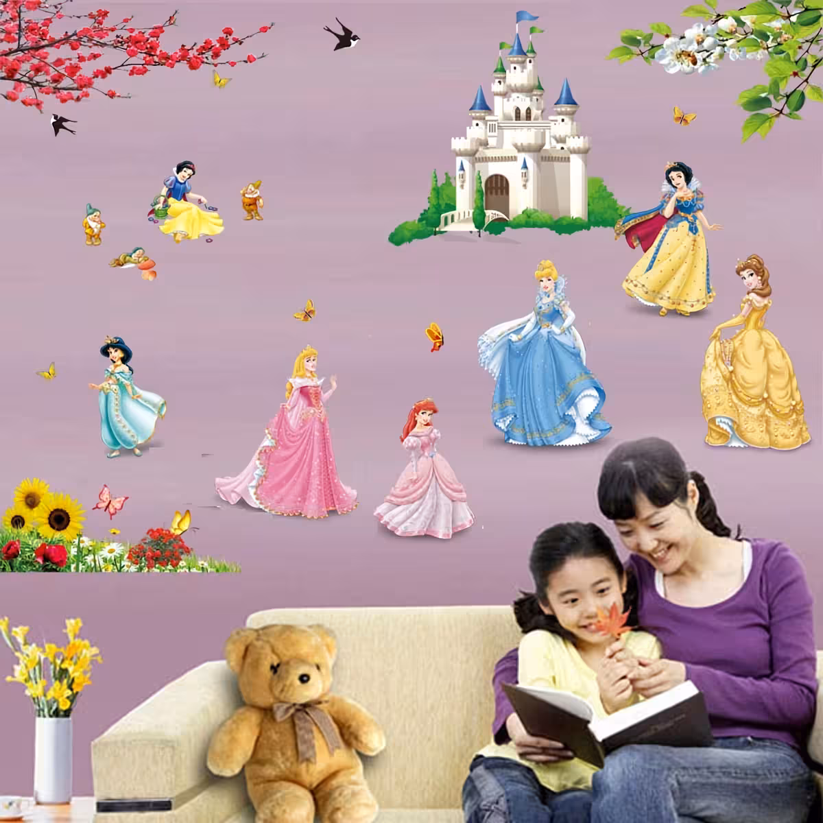 Design mural colorido com princesas para meninas