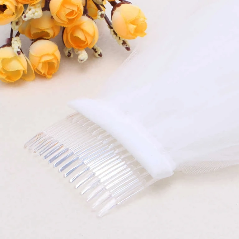 Véu espetacular, longo, com pente – estilo casamento real