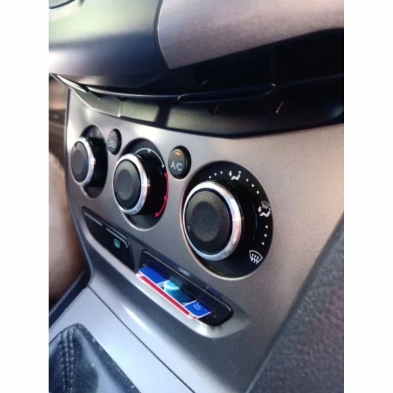 Botões rotativos para unidade AC Ford Focus modelo 2011–2014
