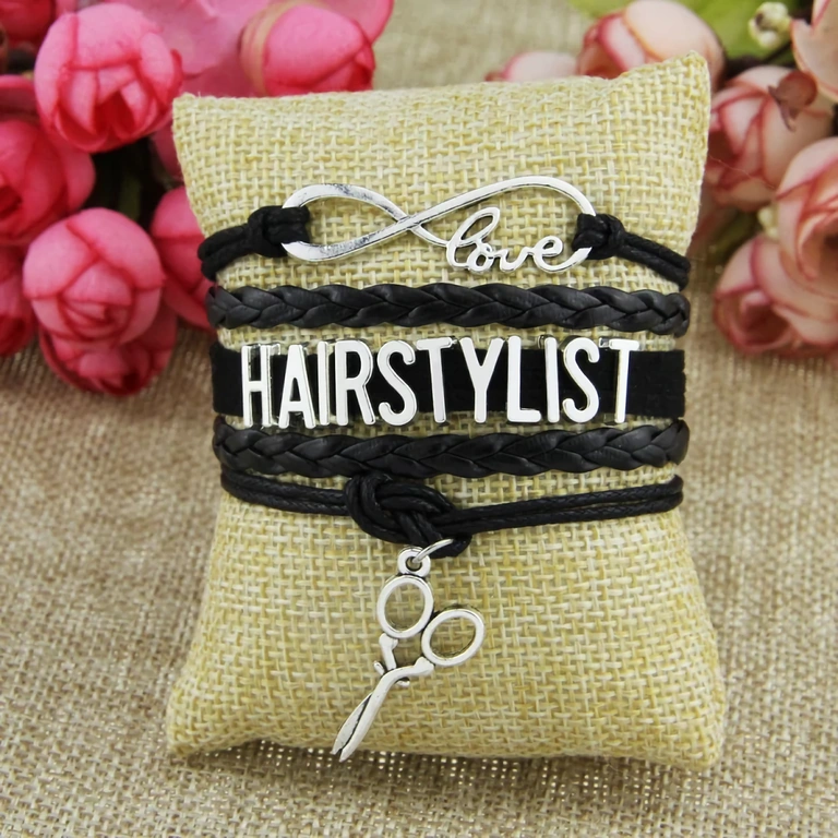 Pulseira estilizada com design de ferramentas de barbeiro Pulseira decorativa com ferramentas específicas de barbeiro