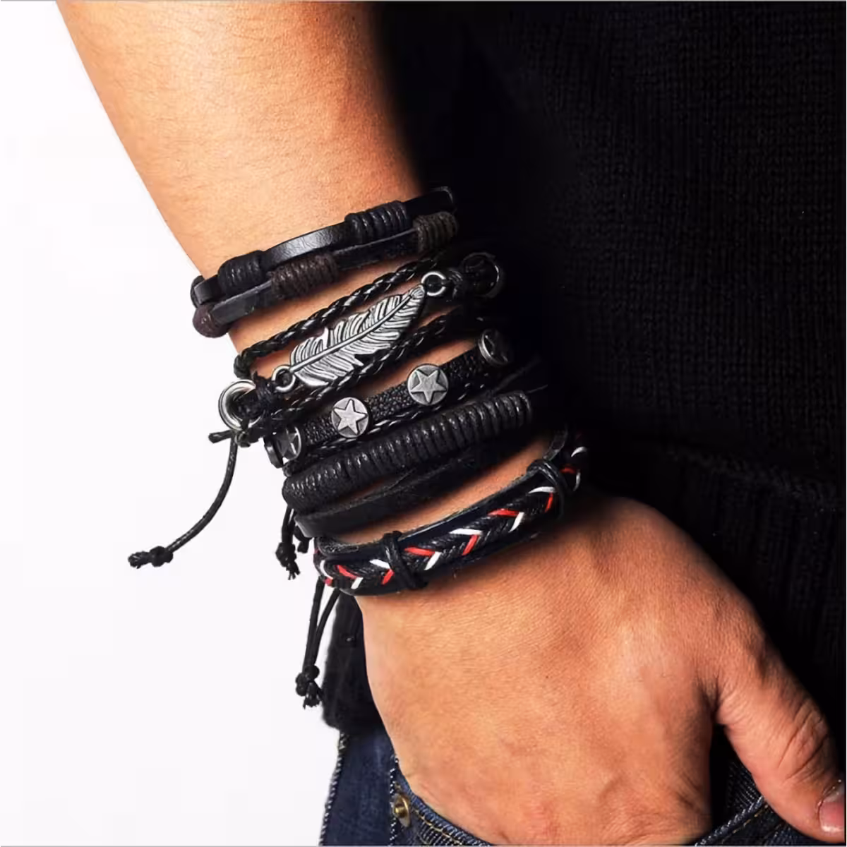 Pulseiras modernas, perfeitas para looks contemporâneos – conjunto masculino