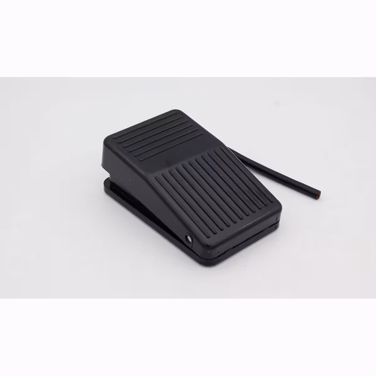 Interruptor elétrico com contato NO+NC para aparelhos