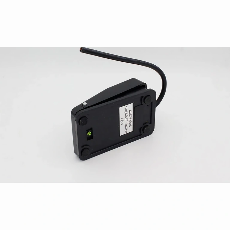 Interruptor elétrico com fio – tipo pedal Interruptor elétrico com botão de pé montado em cabo