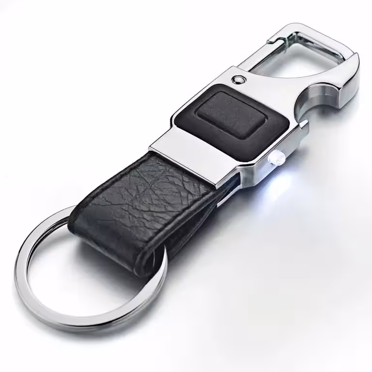 Chaveiro Luxo para Carro em Couro com LED e Abridor de Garrafa – Presente Elegante para Homens