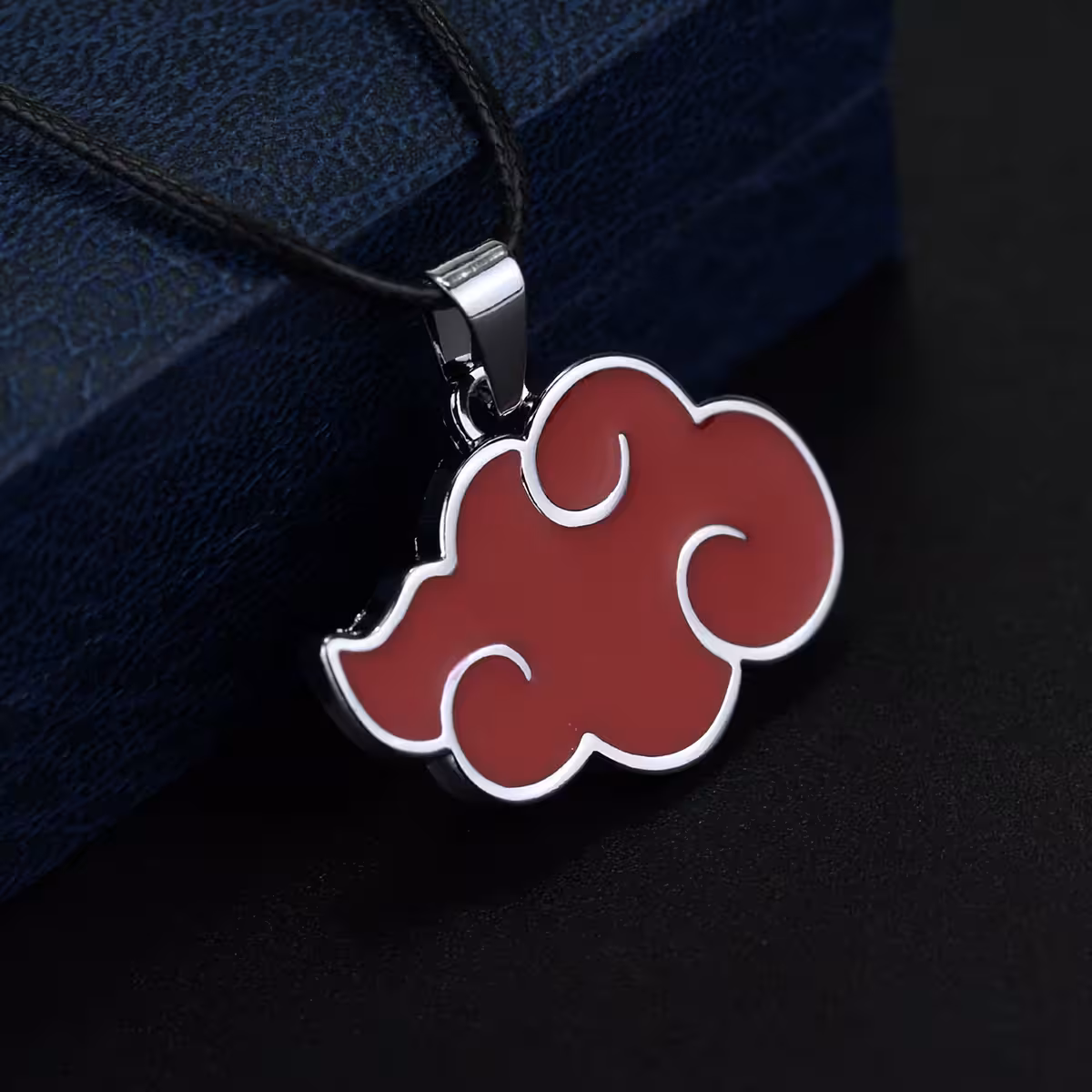 Joia anime Naruto – colar com corrente preta e pingente vermelho