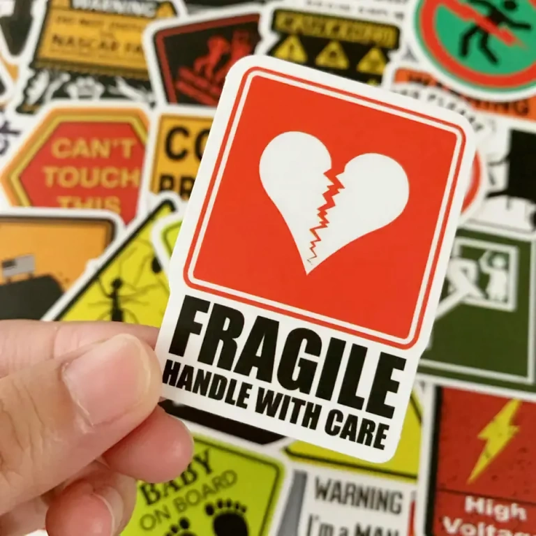 Adesivos autocolantes resistentes à água e desgaste