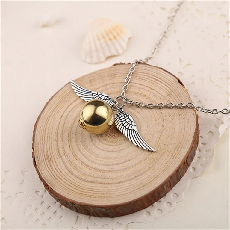 Pingente Golden Snitch com asas de anjo – estilo Harry Potter
