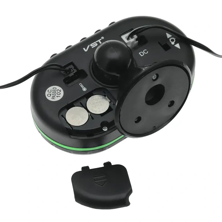 Voltímetro digital com sensor de temperatura para automóvel