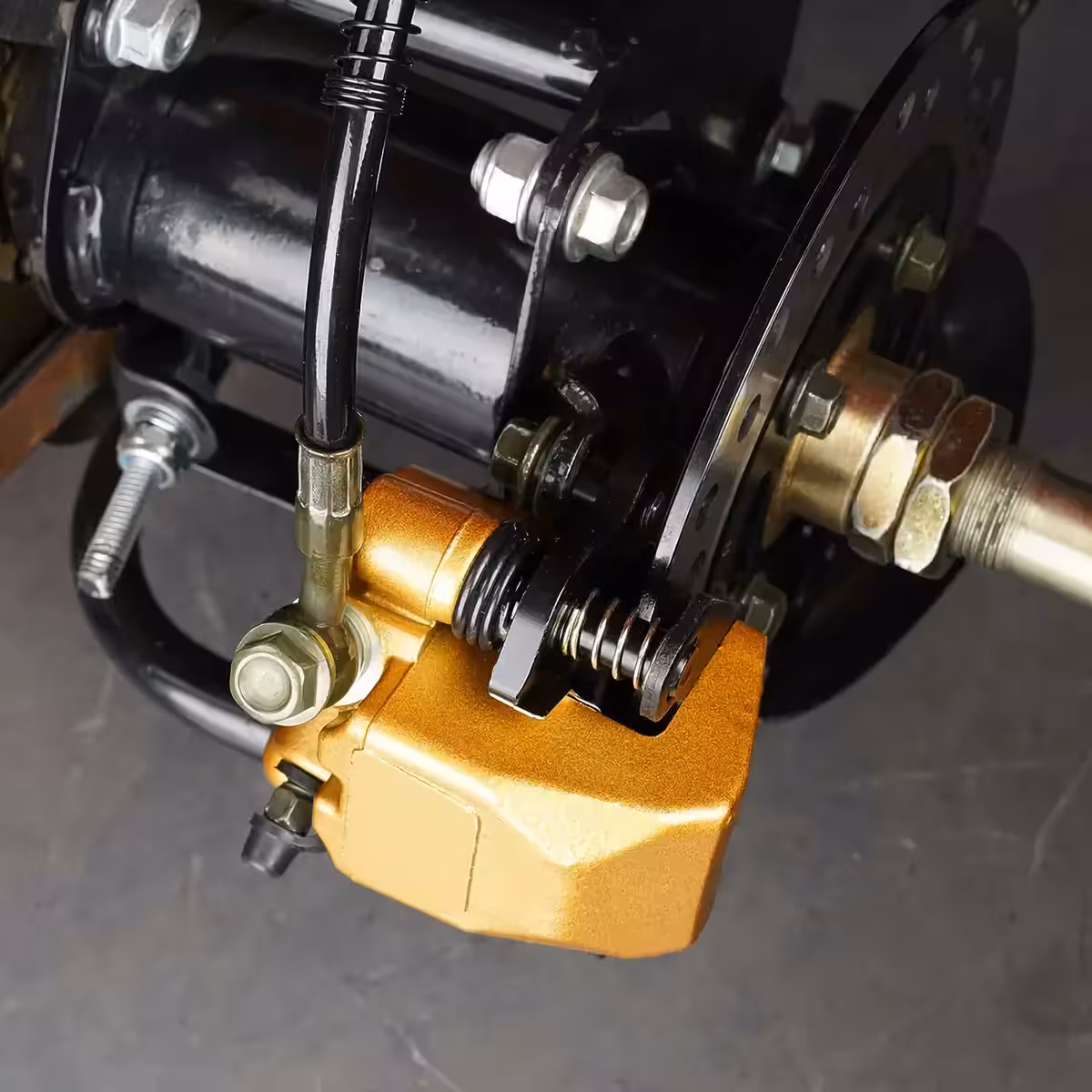 Kit de freio dianteiro e traseiro ATV 125cc com pinça e pastilhas incluídas