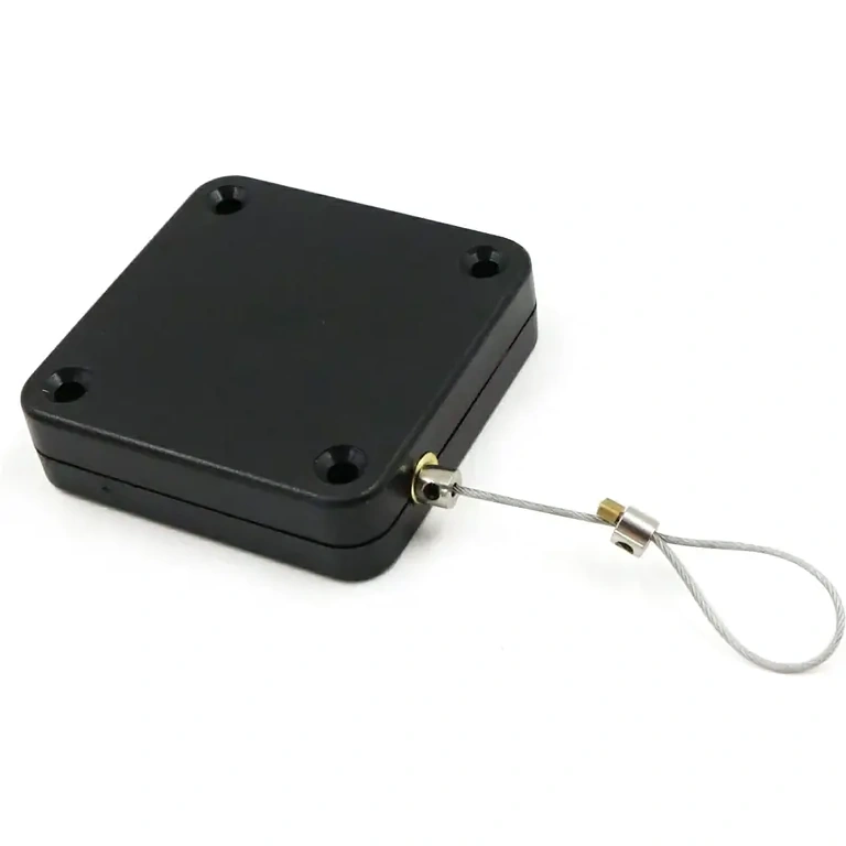 Solução para fechamento automático de portas de cozinha e banheiro