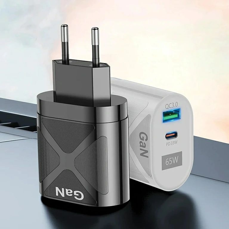 Carregador GaN com Power Delivery e Quick Charge 3.0 – vista frontal