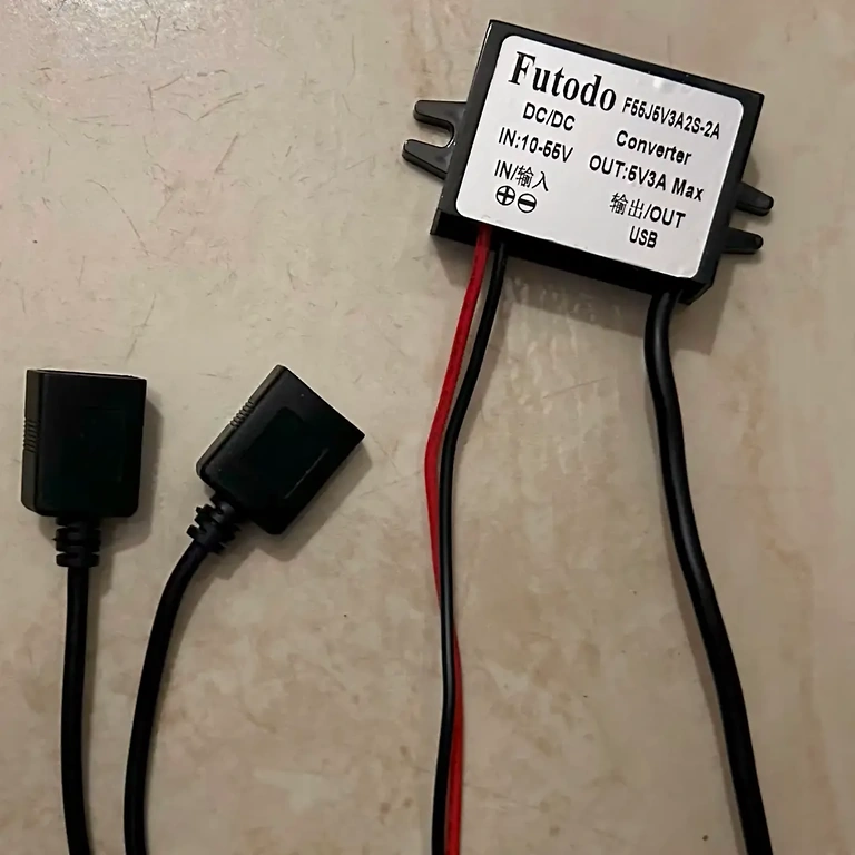 Alimentação de câmera de vigilância Conversor alimentando uma câmera de vigilância a partir de fonte 48V