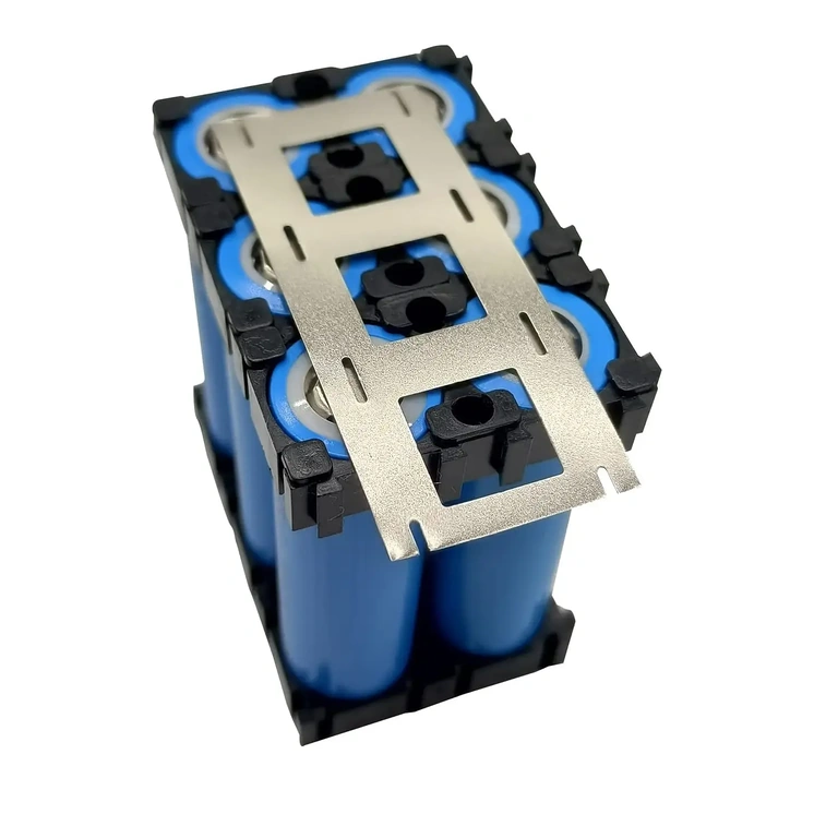 Fita de níquel aplicada nas células 18650