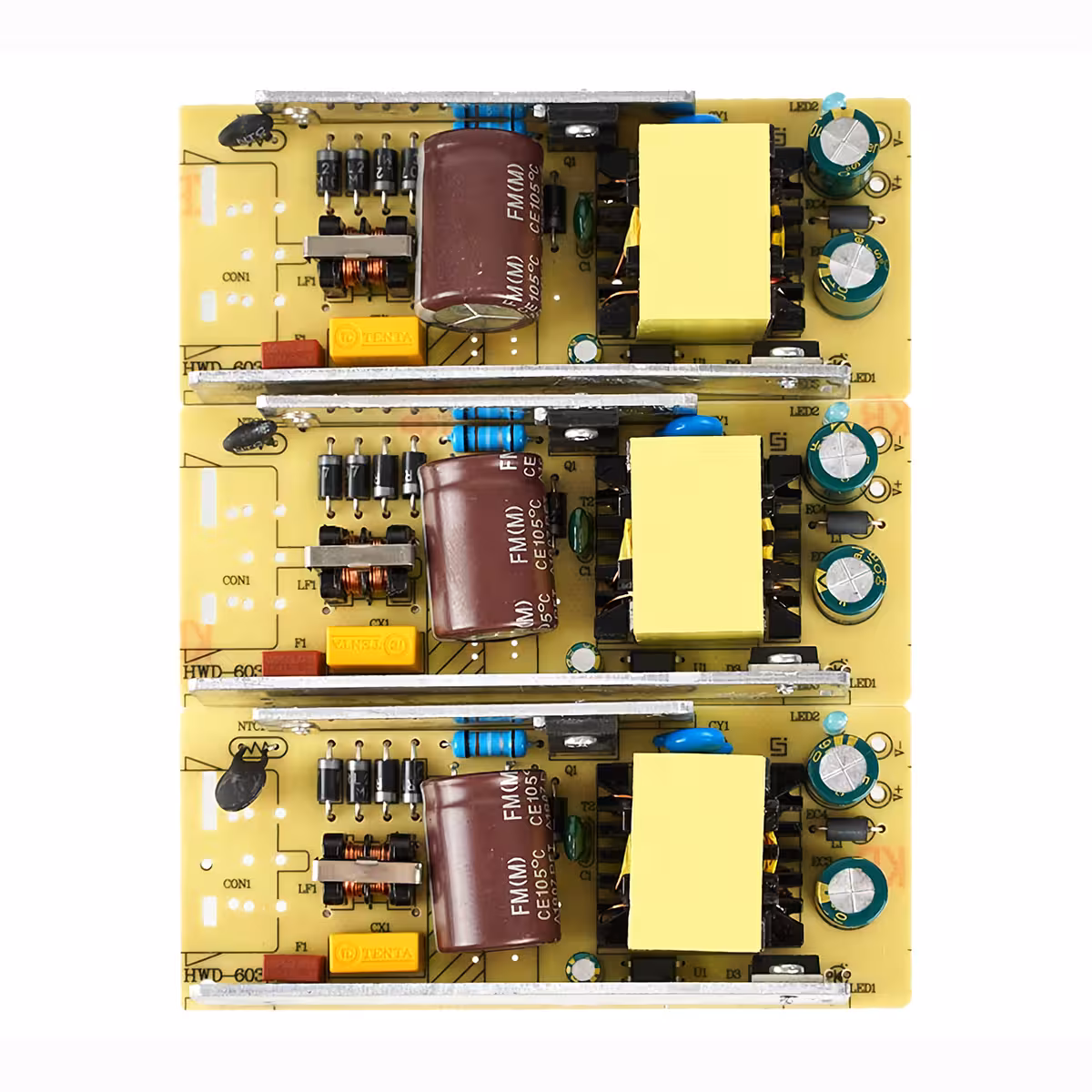 Fonte chaveada 12V 5A, eficiente e durável