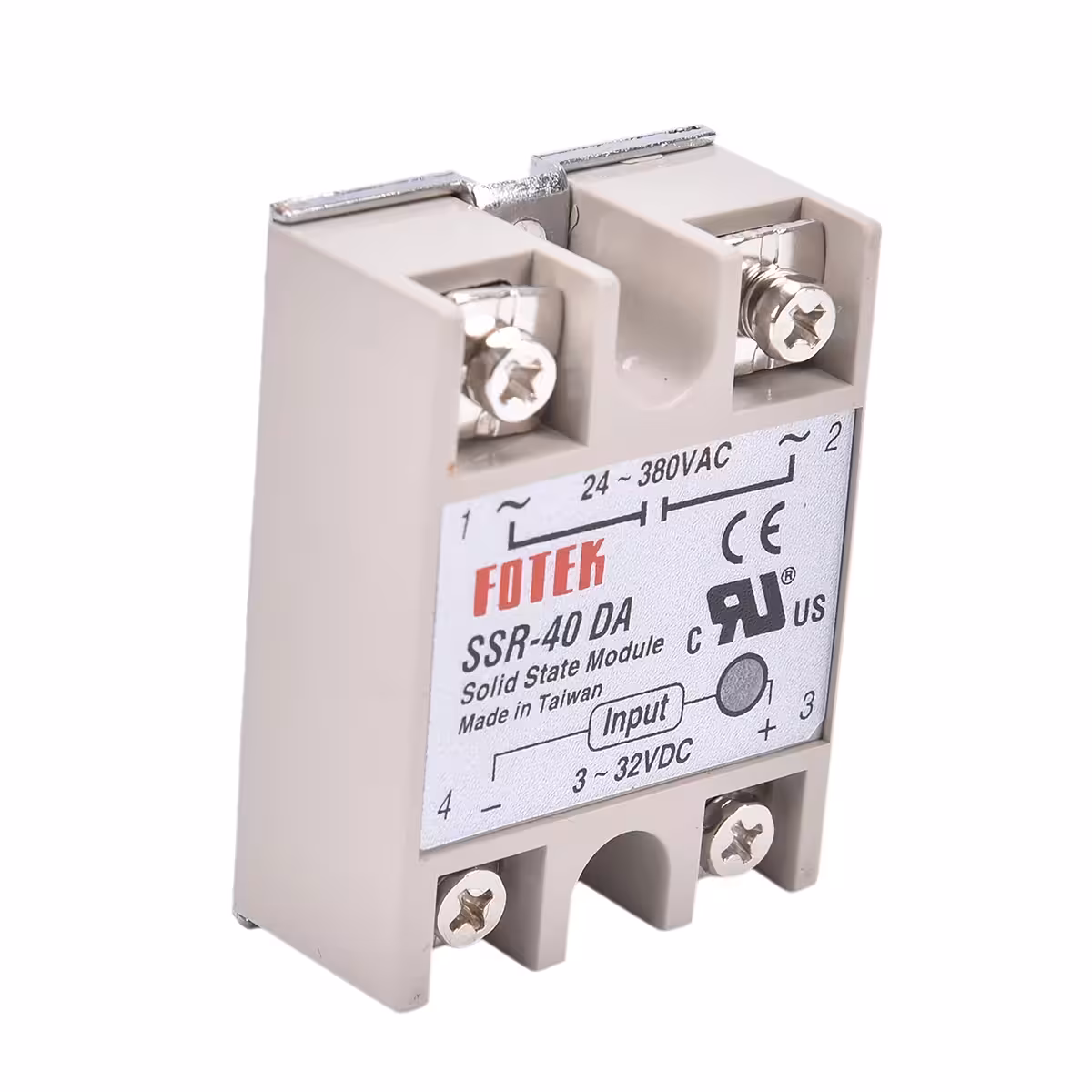 Relé SSR-40A – vista lateral com etiquetas técnicas